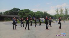 东西湖区老年说唱艺术协会广场舞中国红-团队演示
